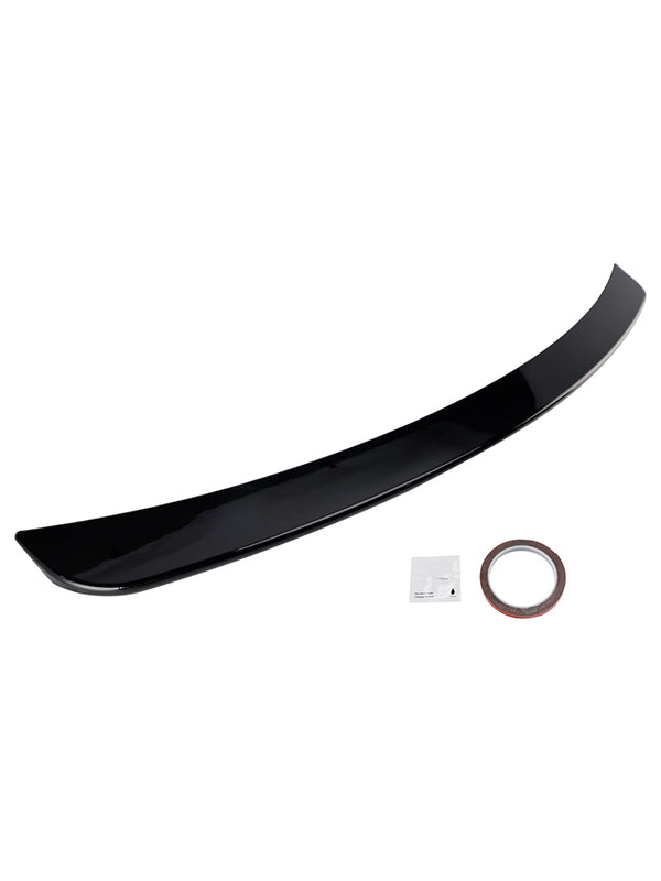 Glanset svart bakspoiler til Mercedes-Benz C-klasse W203 01-07 Sedan