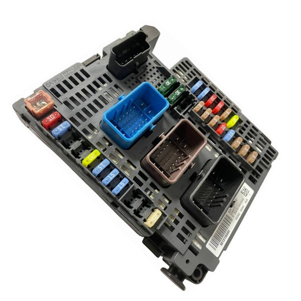 2011-2015 Peugeot 508 Fuse Box Module BSM 9813136880