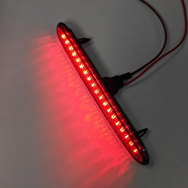 2006-2009 Pontiac GXP Black LED 3. třetí brzda Stop Light Lamp 28K 289102 GM25100445 Obecná