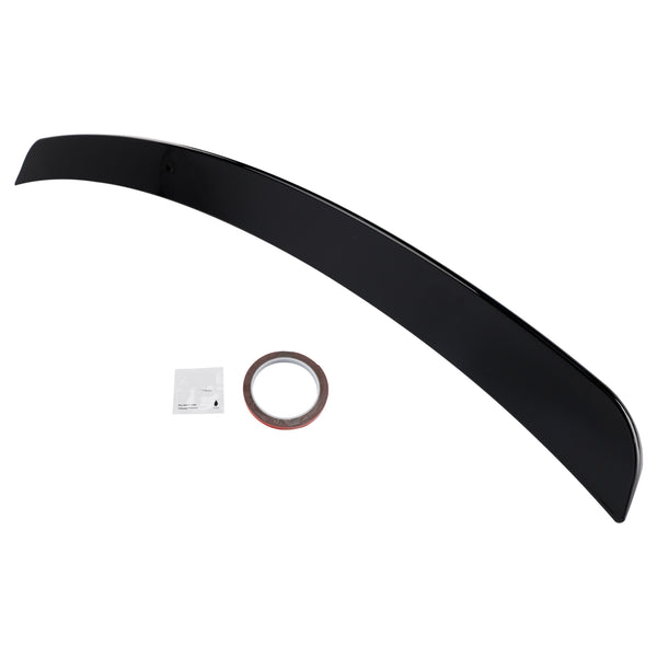 Glanset svart bakspoiler til Mercedes-Benz C-klasse W203 01-07 Sedan